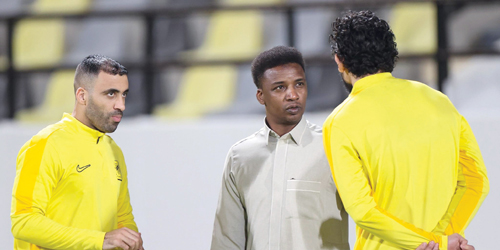 الاتحاد.. اعتماد «الأساسيين» قبل لقاء الهلال بساعات 