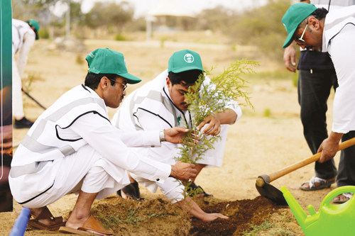 تحديد (27) مارس يومًا رسميًا للمبادرة يعزز جهود المملكة لقيادة الحقبة الخضراء 